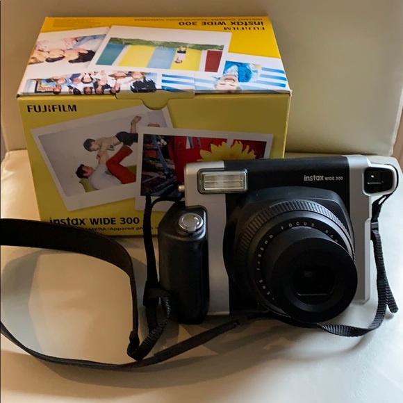 Fujifilm Other - Fujifilm Instax WIDE 300 instant film camera